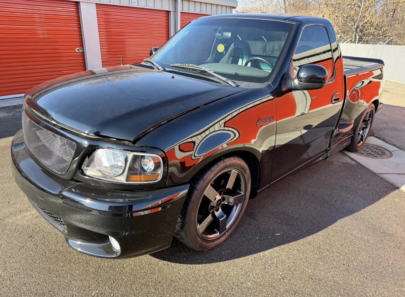 1999 Ford F-150 Lightning